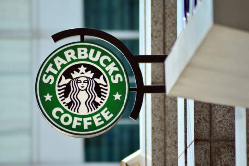 Làm mới Logo của bạn - Logo của Starbucks