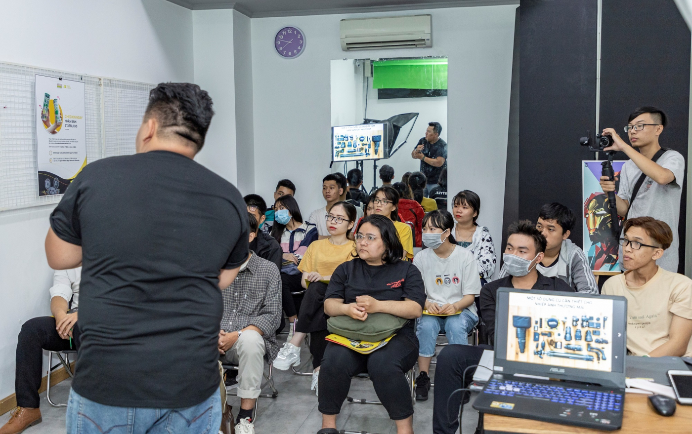 Một ngày nhập vai Multimedia Designer của các bạn trẻ tại ngày hội Arena Open Day 2020
