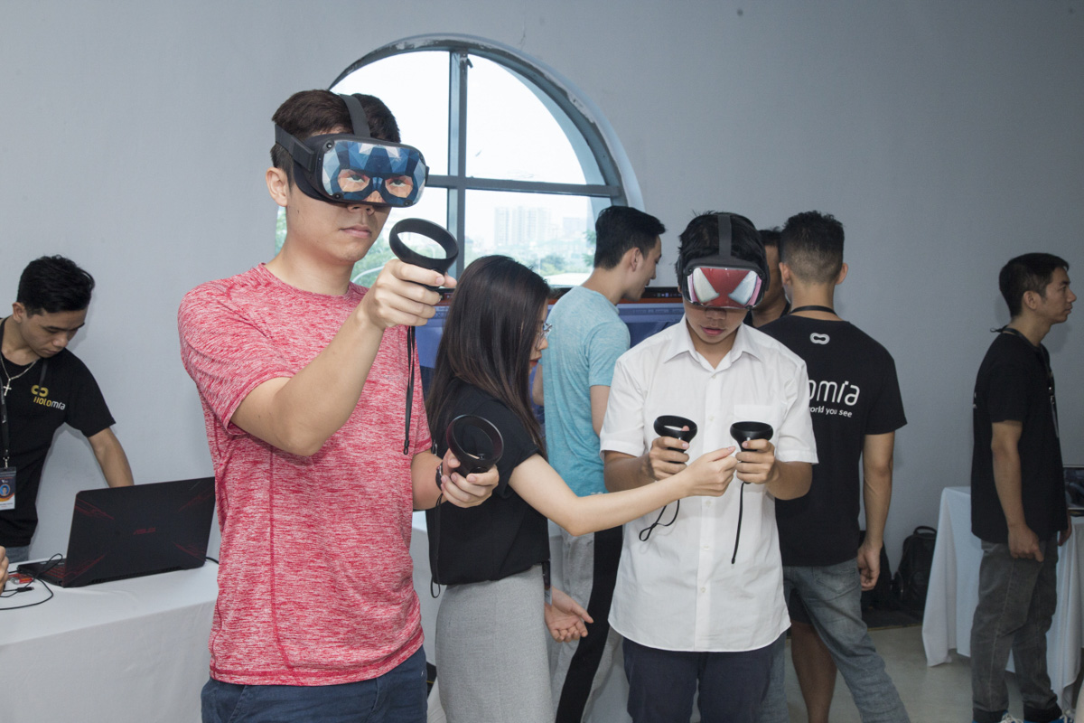 "Mục sở thị" công nghệ tương lai trong sự kiện Unlimited: AR&VR