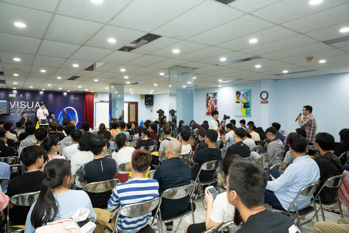 Visual Effects: Mảnh đất m&agrave;u mỡ ươm mầm đam m&ecirc; s&aacute;ng tạo