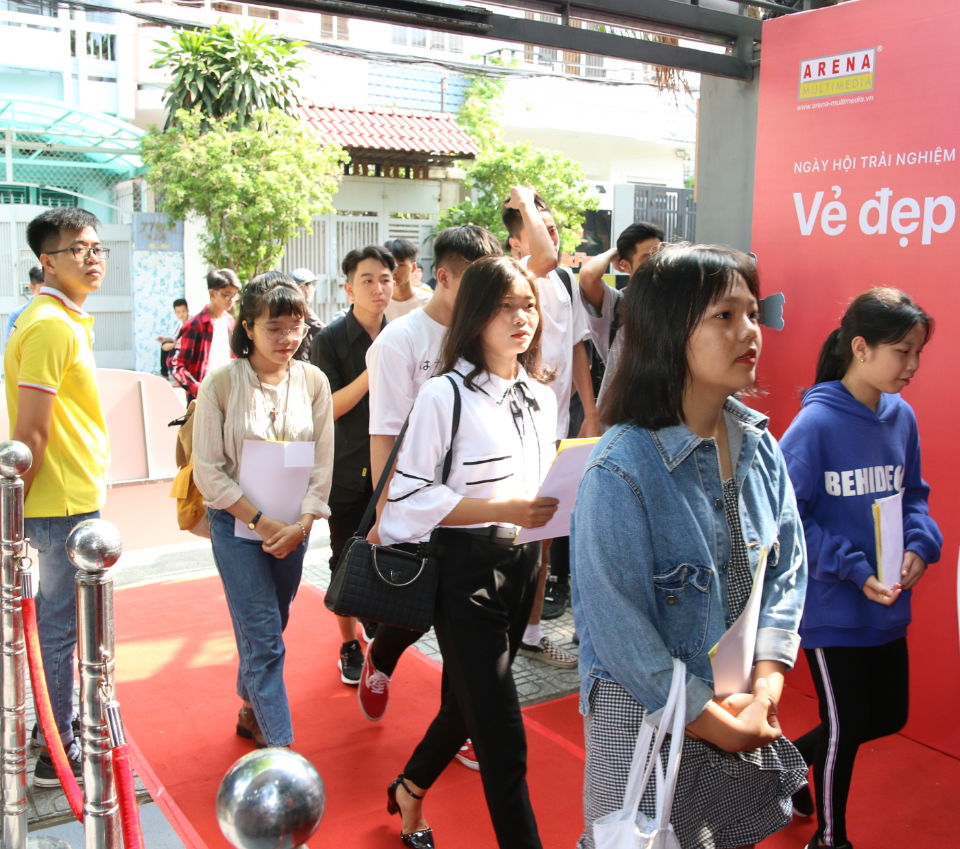 Điểm lại một số khoảnh khắc "nổi bật" tại sự kiện Vẻ đẹp triệu đô (07.04.2019)