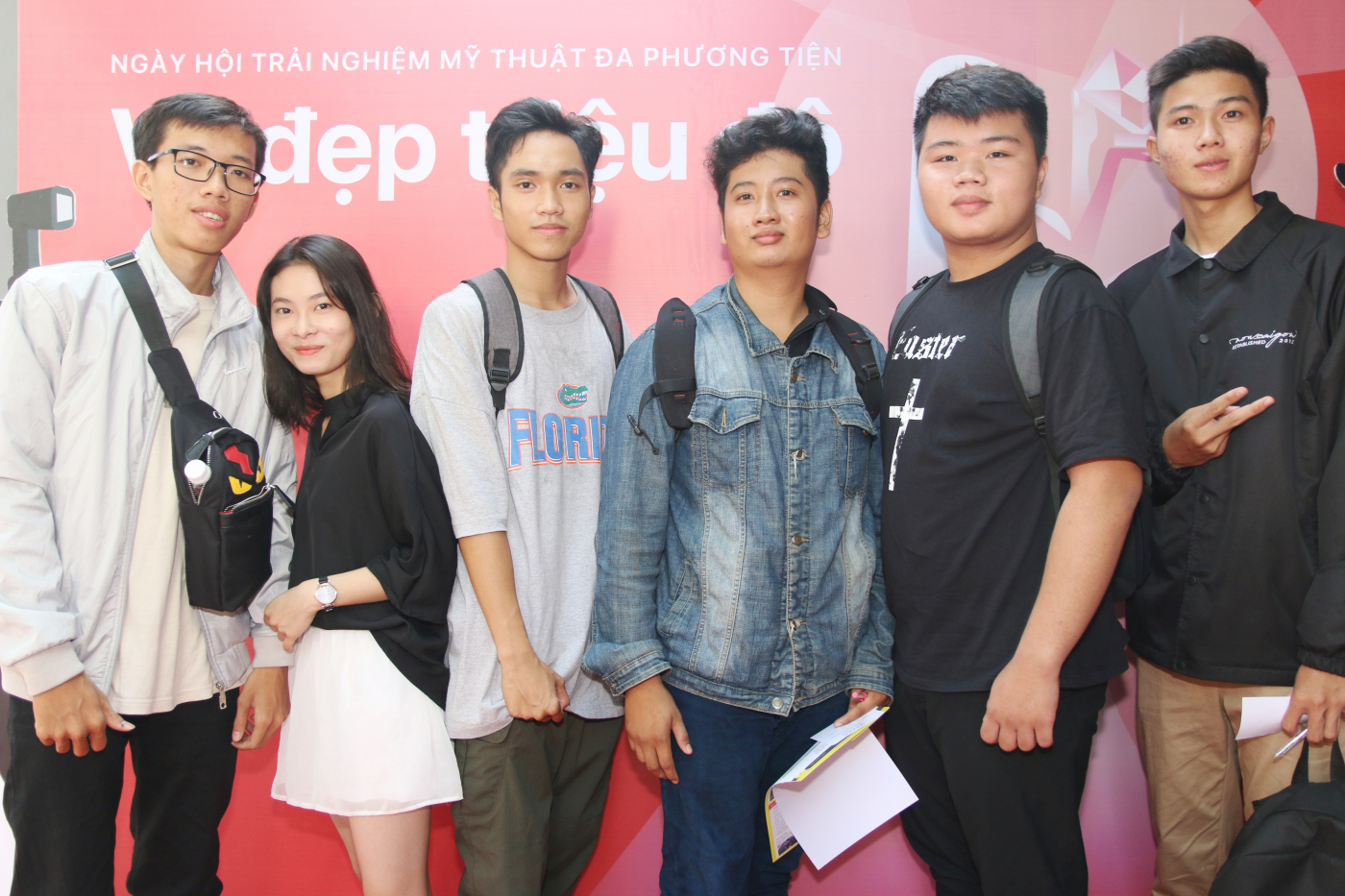 Điểm lại một số khoảnh khắc "nổi bật" tại sự kiện Vẻ đẹp triệu đô (07.04.2019)