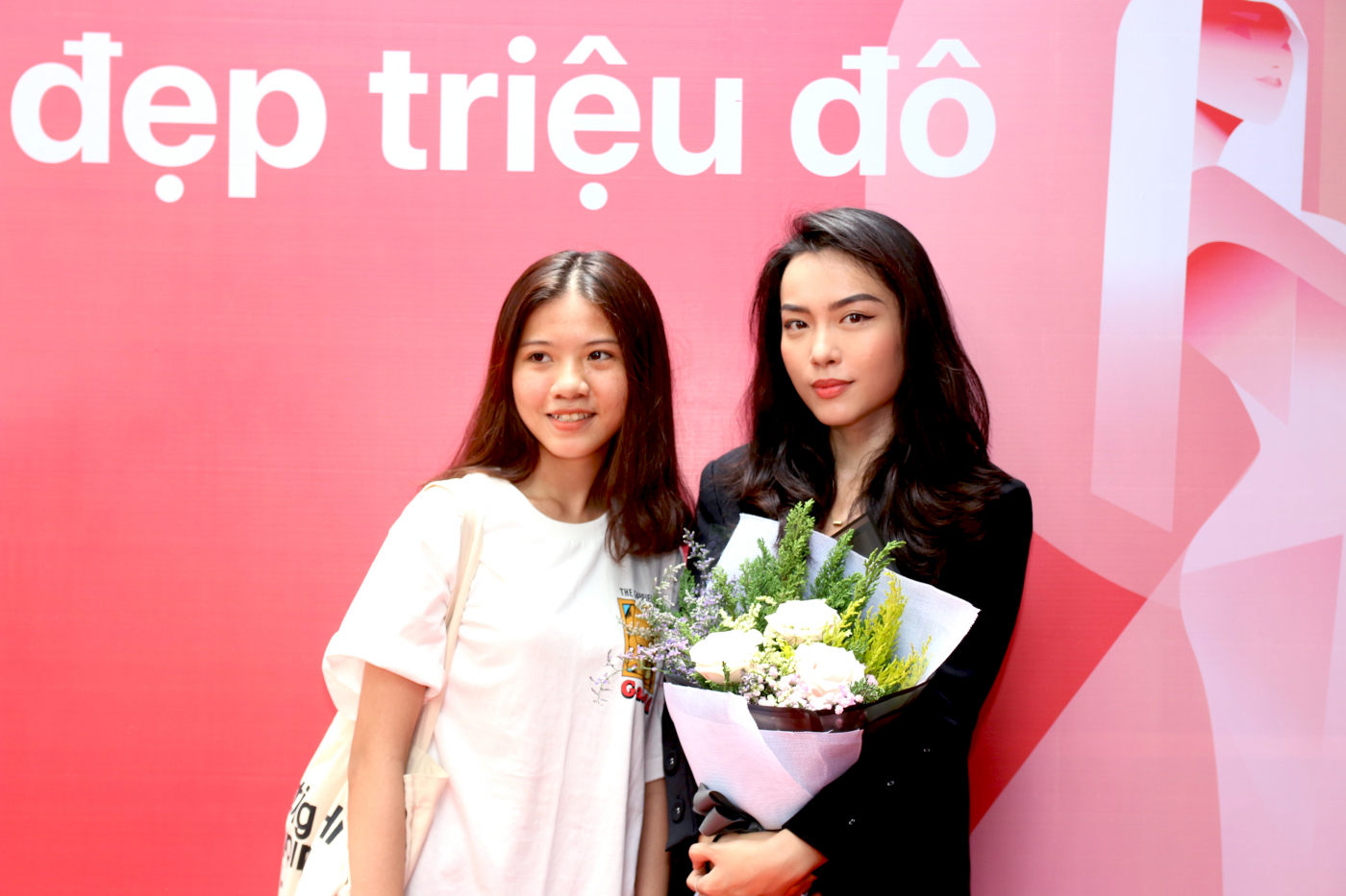 Điểm lại một số khoảnh khắc "nổi bật" tại sự kiện Vẻ đẹp triệu đô (07.04.2019)