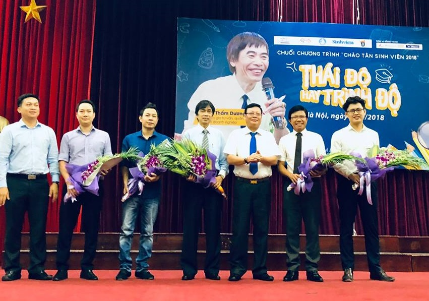Trường Đại học Khoa học Xã hội và Nhân văn Trường Đại học Khoa học Xã hội và Nhân văn