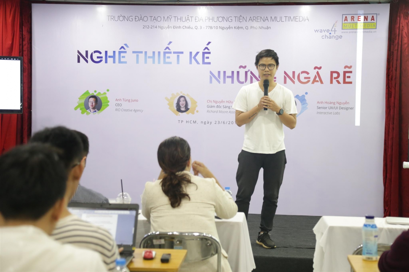 “Lần đầu tôi kể” của các chuyên gia đầu ngành sáng tạo