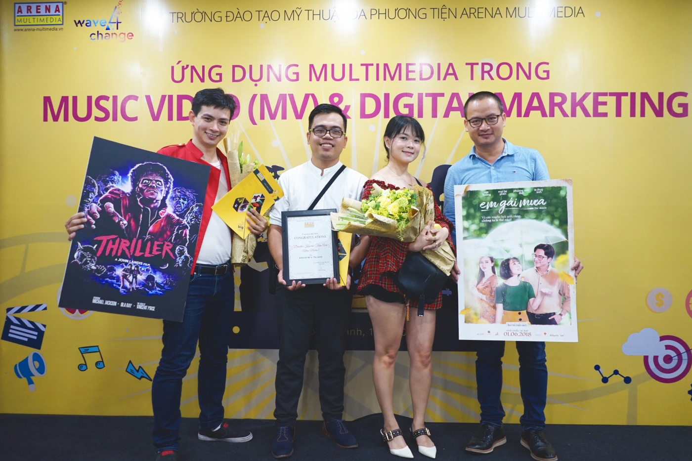 Khi MV trở thành câu chuyện kể và đất diễn cho người làm phim Khi MV trở thành câu chuyện kể và đất diễn cho người làm phim