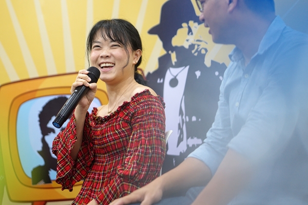Khi MV trở thành câu chuyện kể và đất diễn cho người làm phim Khi MV trở thành câu chuyện kể và đất diễn cho người làm phim