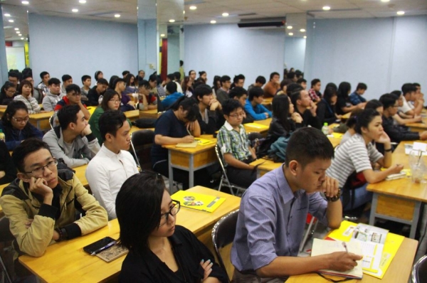 “Sáng tạo không chỉ dừng ở việc làm đẹp, mà làm cho nó thật sự có nghĩa!” arena-multimedia-creative-storytelling-with-your-camera-2