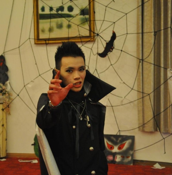 Những gương mặt không thể không ngoái nhìn trong Ngày tận thế halloween
