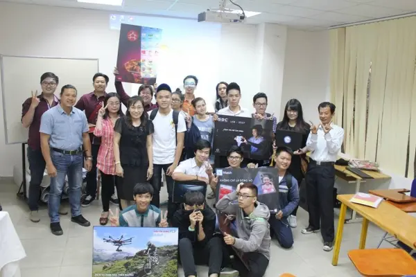 arena-multimedia-chuyen-co-doan-trinh-04