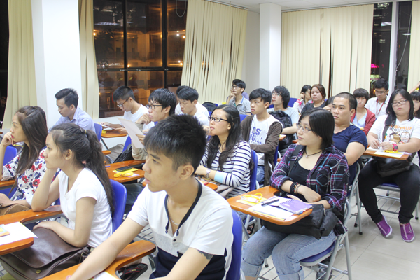 Ngôi nhà chung Arena Multimedia chào đón tân sinh viên