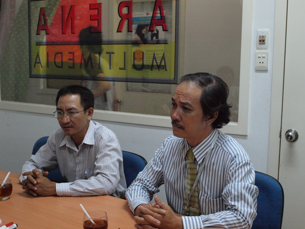 Digital Works đến thăm trường Arena Multimedia
