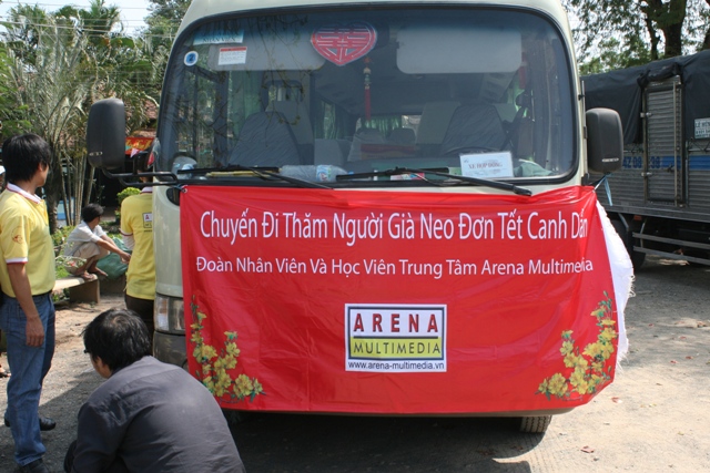 Buổi từ thiện ấm áp cuối năm của Trường Arena Multimedia