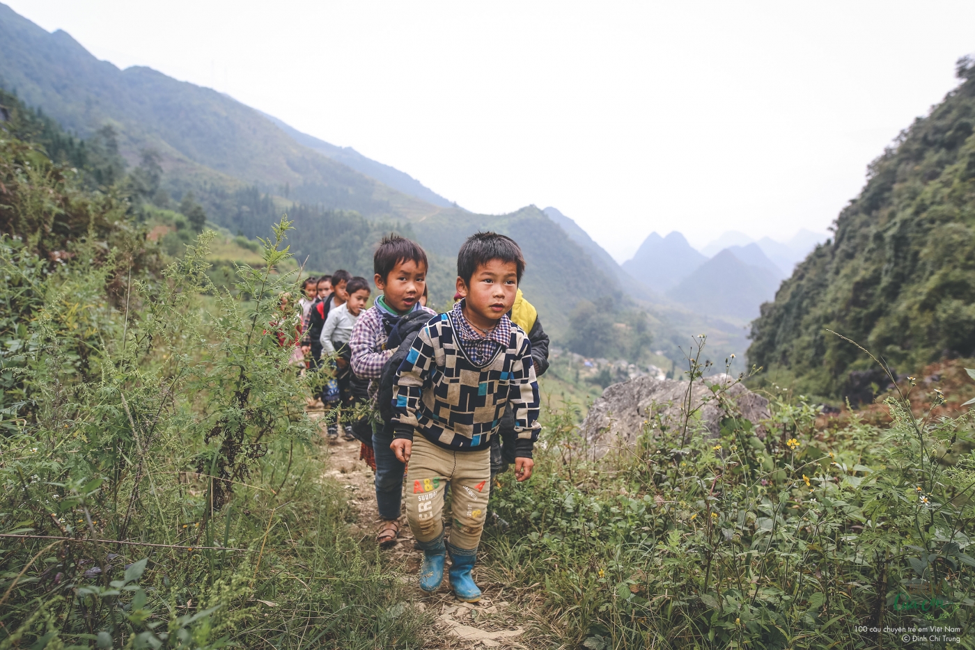Câu chuyện số 11: Những đứa trẻ nhà Dính Câu chuyện số 11: Những đứa trẻ nhà Dính
