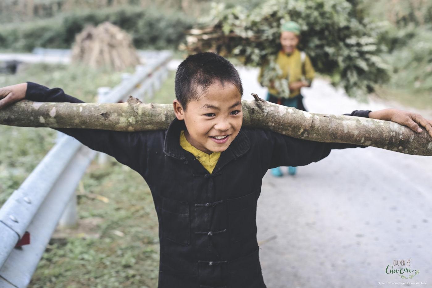 Câu chuyện số 10: Chạ và tiếng khèn trên cao nguyên đá Câu chuyện số 10: Chạ và tiếng khèn trên cao nguyên đá