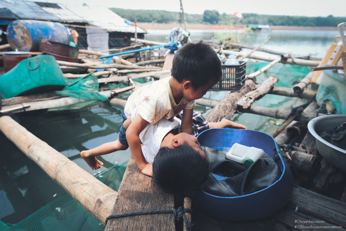 Câu chuyện số 2: Thiết và ngôi nhà trên nước