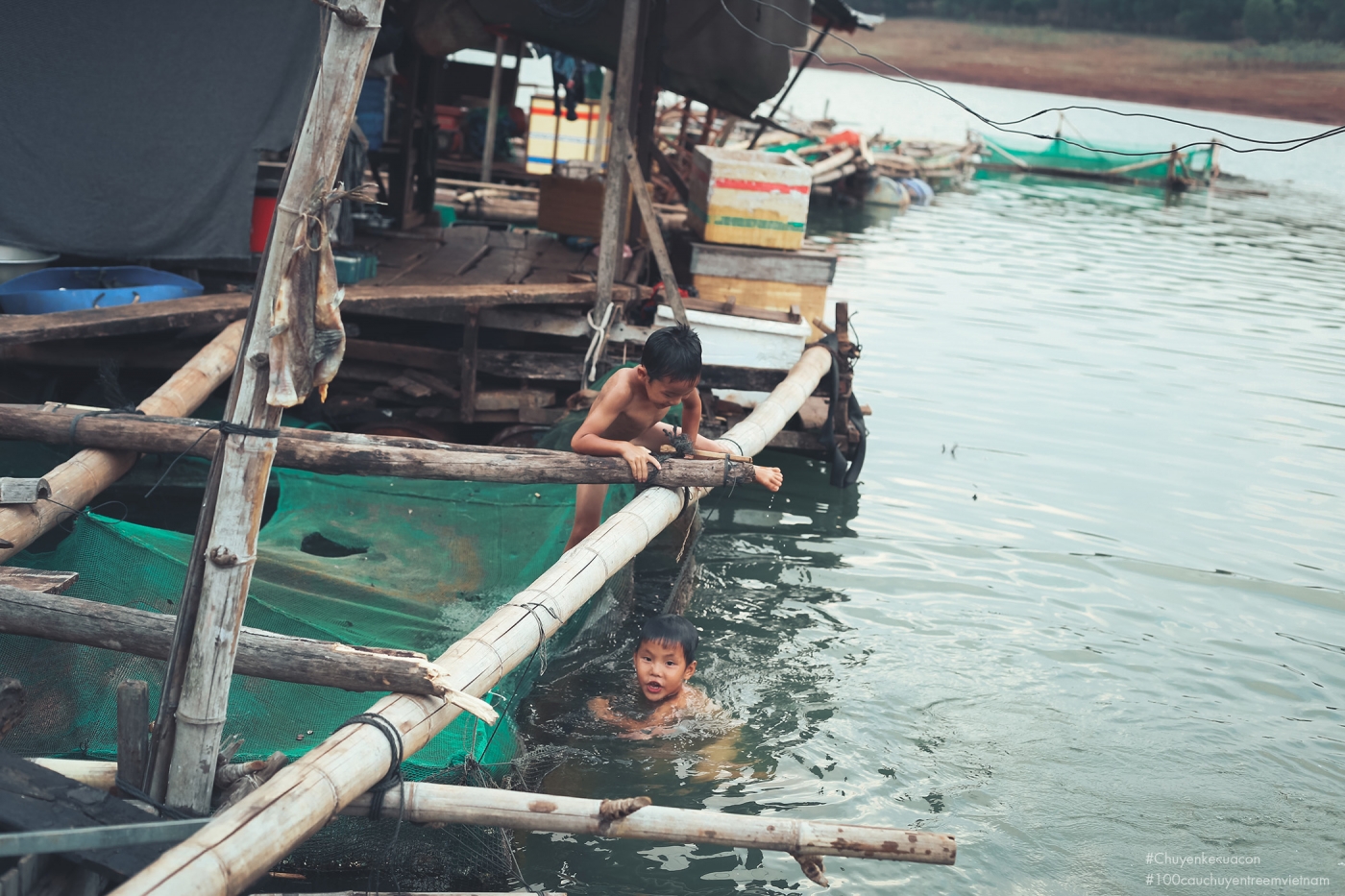 Câu chuyện số 2: Thiết và ngôi nhà trên nước