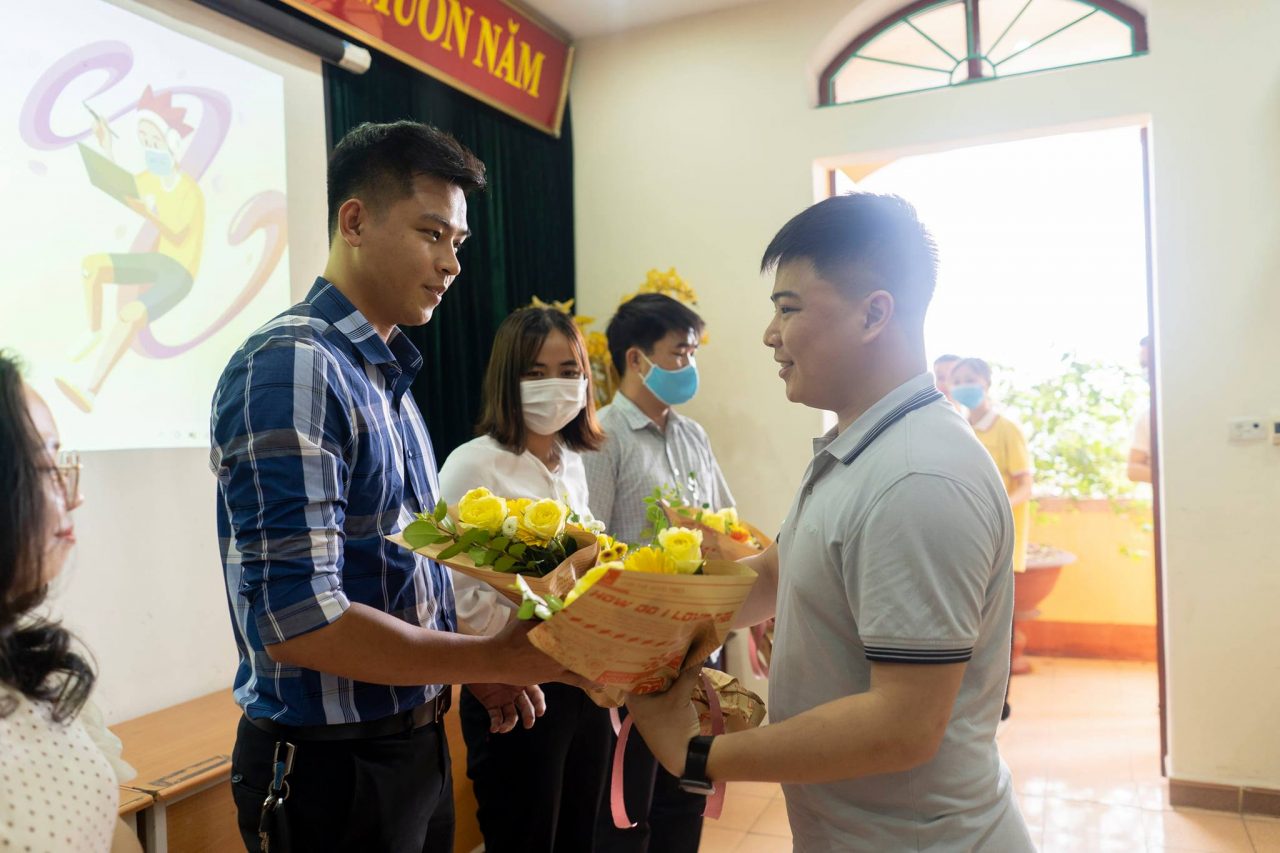 Học sinh ở “tâm dịch” Hải Dương làm hơn 250 tác phẩm cổ động phòng chống dịch cho quê hương Học sinh ở “tâm dịch” Hải Dương làm hơn 250 tác phẩm cổ động phòng chống dịch cho quê hương