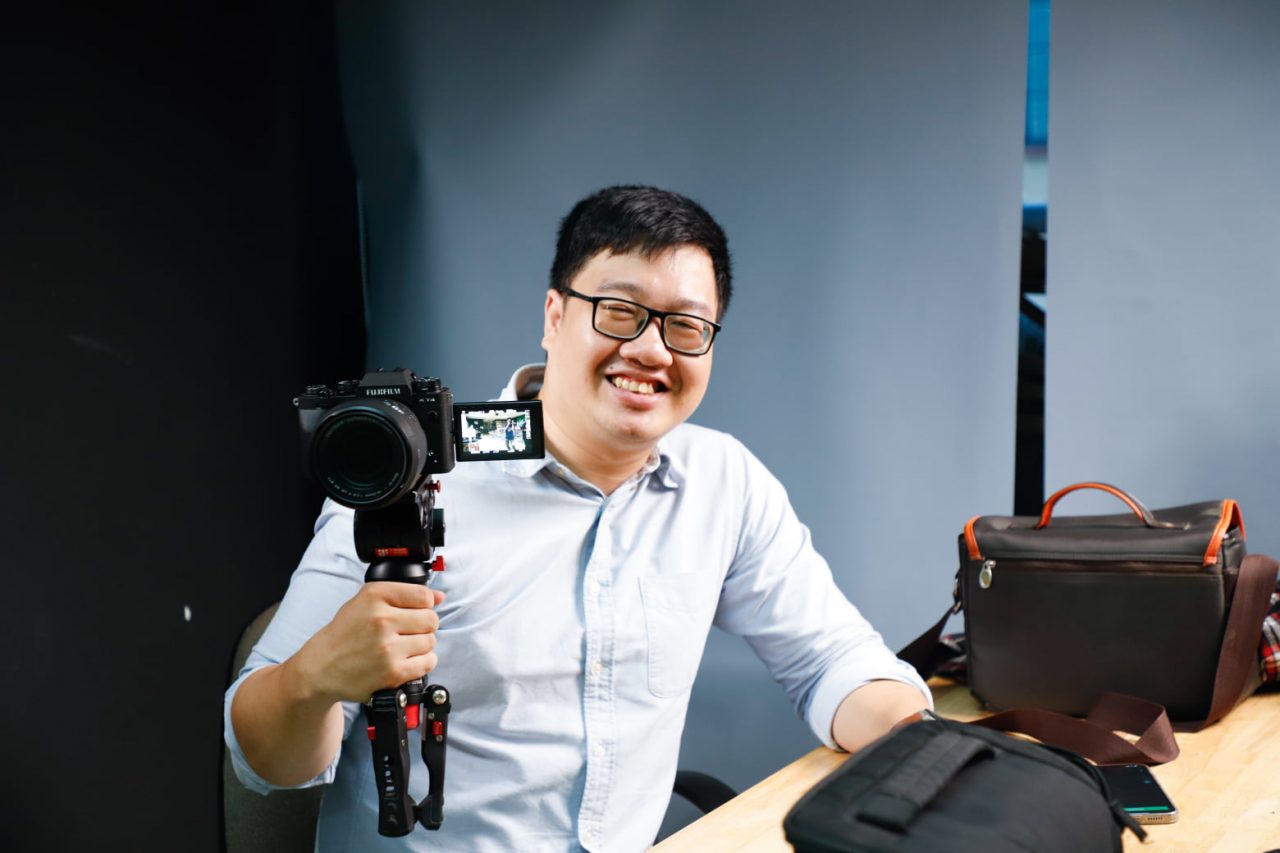 Become A Vlogger: 3 yếu tố để bắt đầu hành trình xây dựng kênh Youtube của bạn