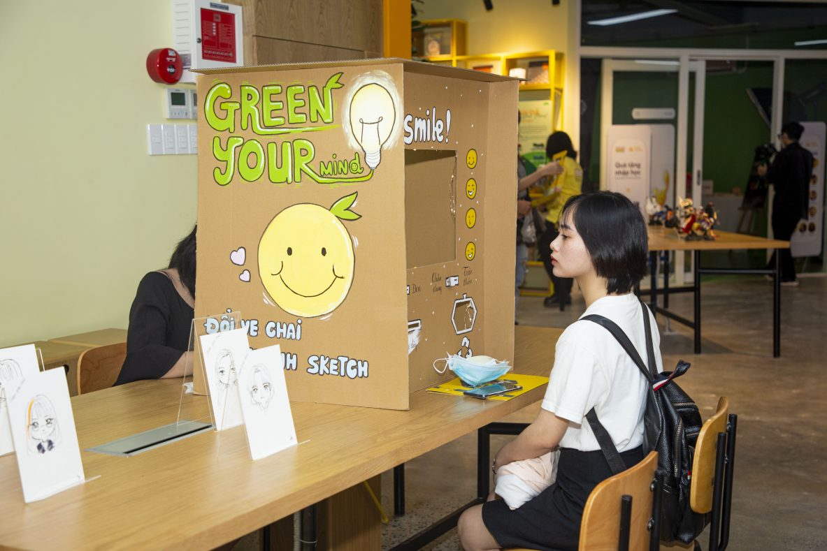 Triển lãm offline Show It NOW 2021 và lắng nghe nghệ thuật kể chuyện trong thiết kế
