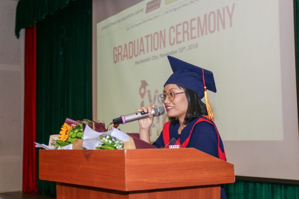 Đại tiệc cảm xúc của các tân khoa Arenaites tại Lễ Tốt Nghiệp 2018