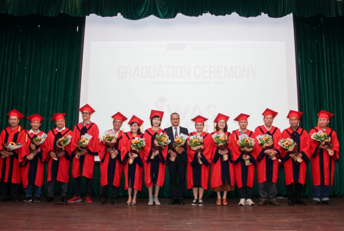 Đại tiệc cảm xúc của các tân khoa Arenaites tại Lễ Tốt Nghiệp 2018