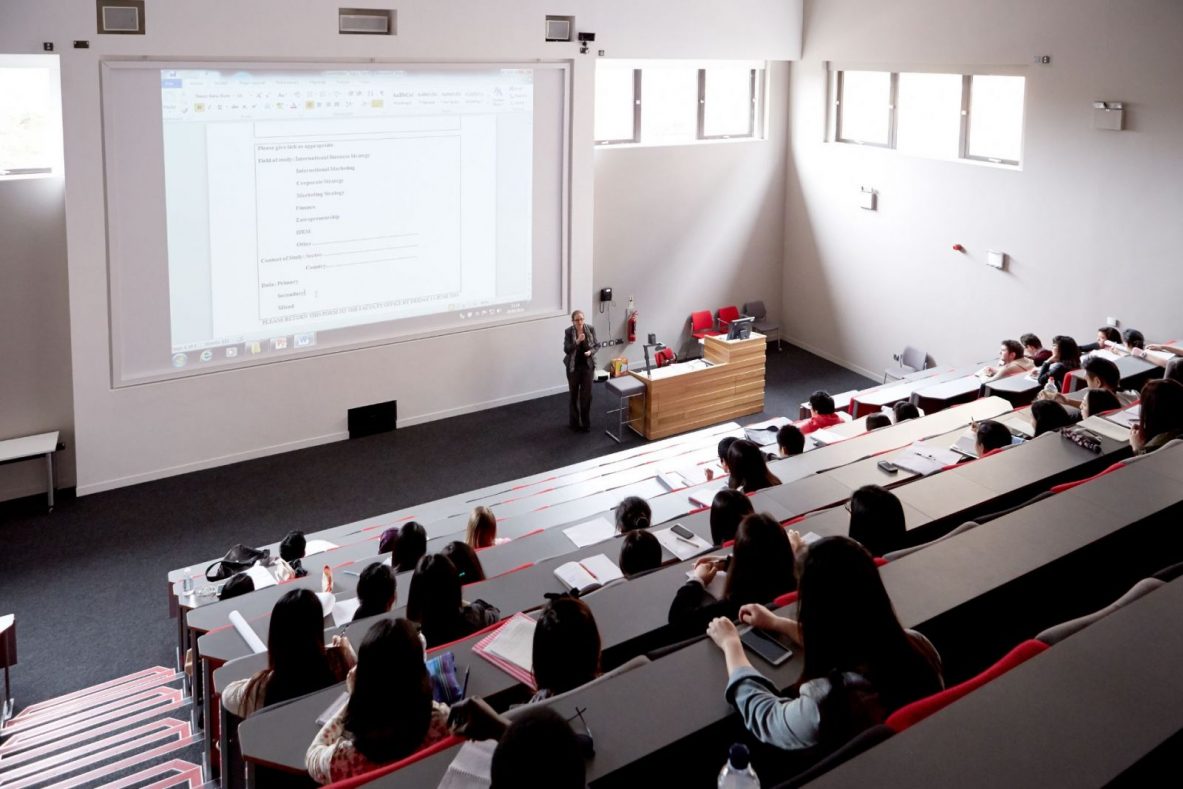 LINCOLN UNIVERSITY COLLEGE - ĐẠI HỌC LINCOLN