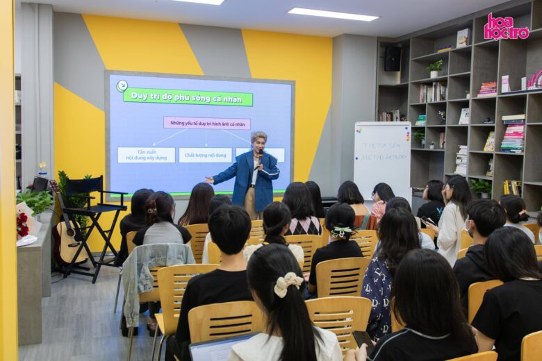 The TrendZ 2023: Bí kíp duy trì độ phủ sóng của Call me Duy - Beauty blogger "triệu tim"
