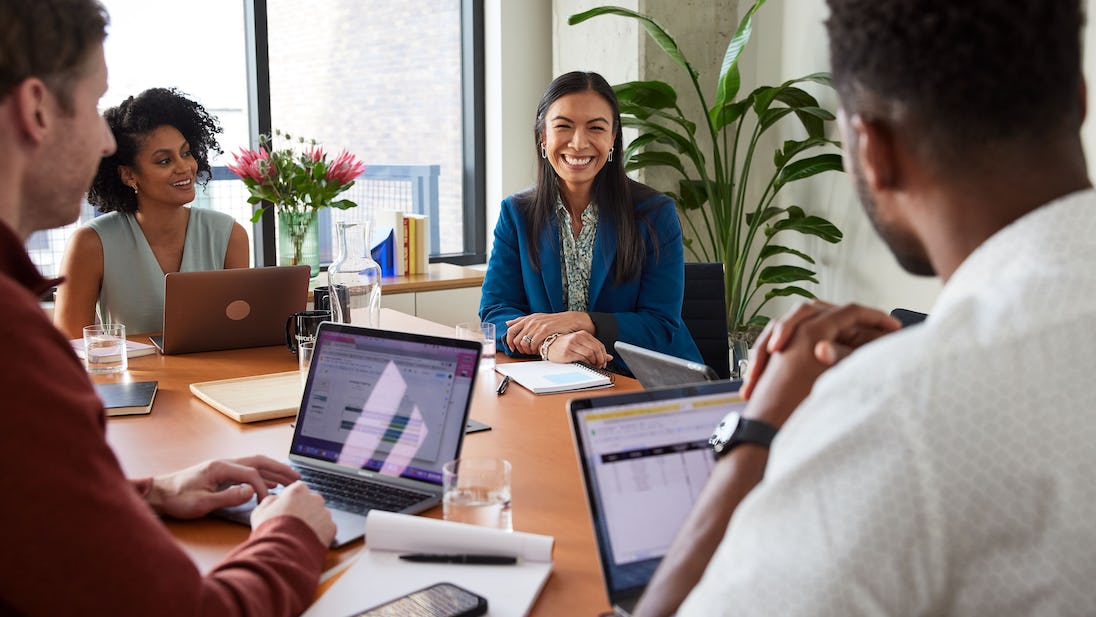 5 bí quyết tìm kiếm khách hàng dành cho người mới bắt đầu làm Freelancer