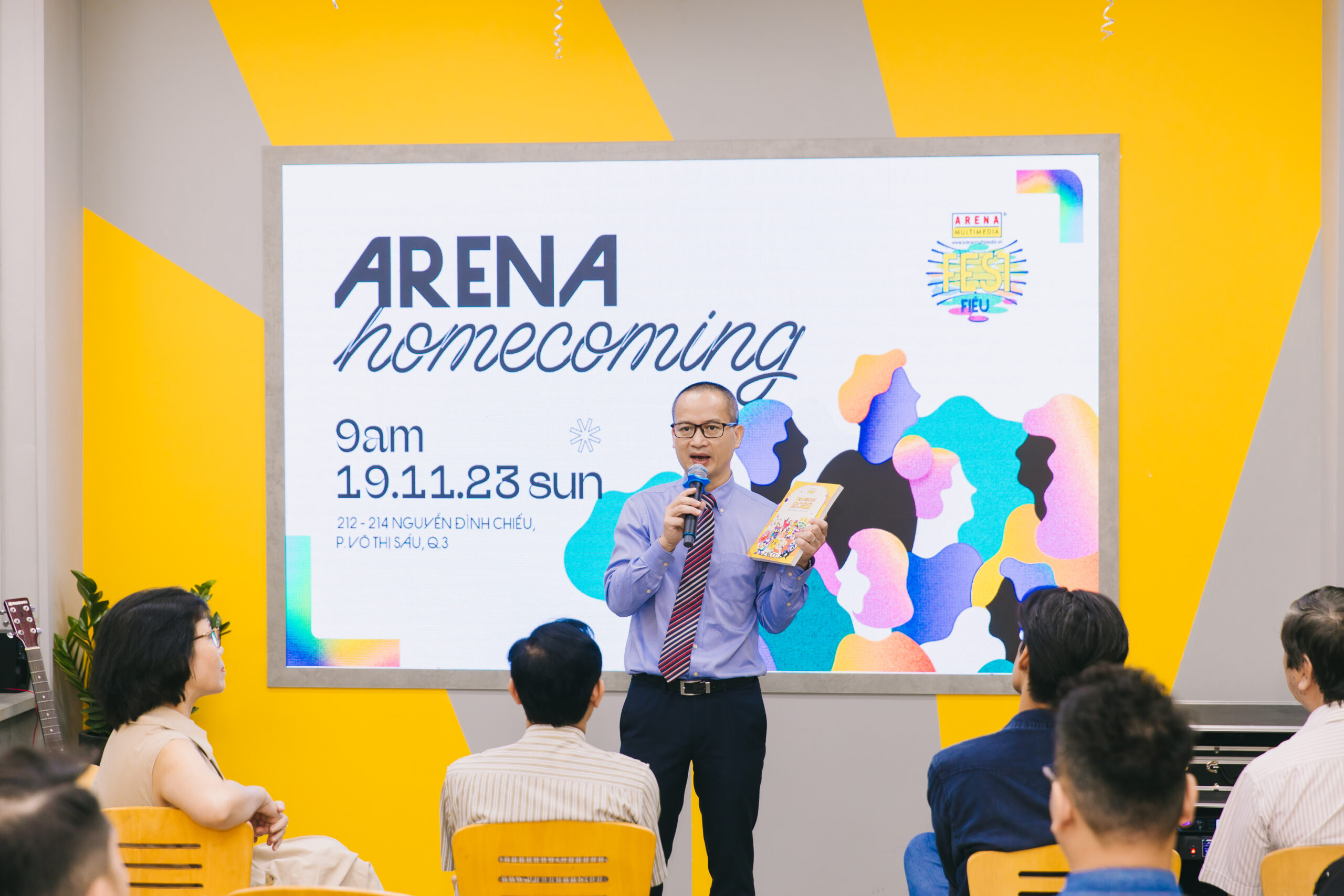Arena Homecoming: Cuộc hội ngộ đầy cảm xúc của cựu học viên và giảng viên Arena qua nhiều thế hệ