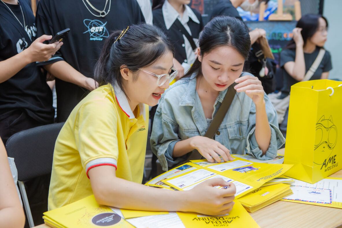 Hòa mình vào “cơn sóng Sáng tạo” để vươn ra đại dương tương lai