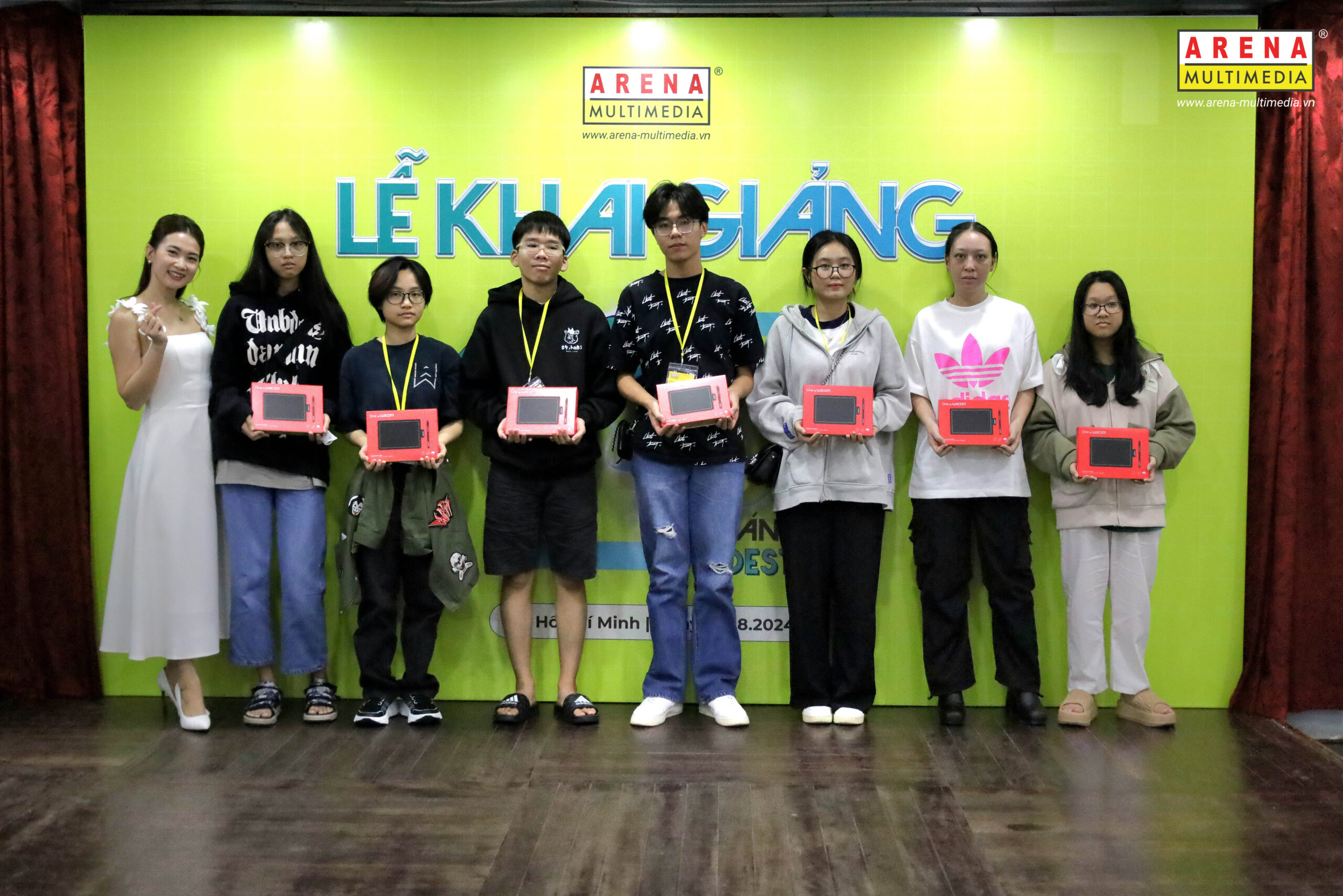 Lễ khai giảng chắp cánh ước mơ, tung bay vào chân trời sáng tạo cùng 200 tân học viên Arena Multimedia
