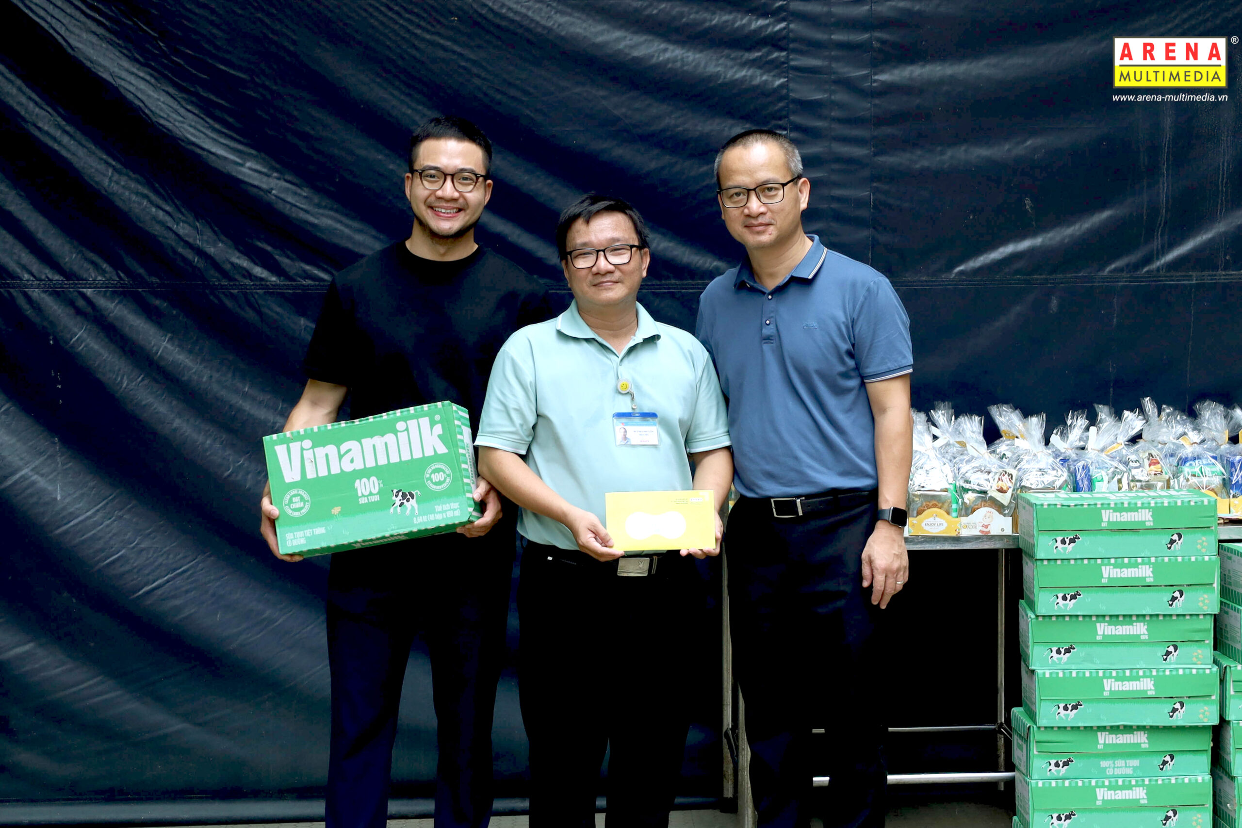 Cùng học viên Arena Multimedia vẽ ước mơ, gieo màu yêu thương cho mùa Trung thu đầy ý nghĩa