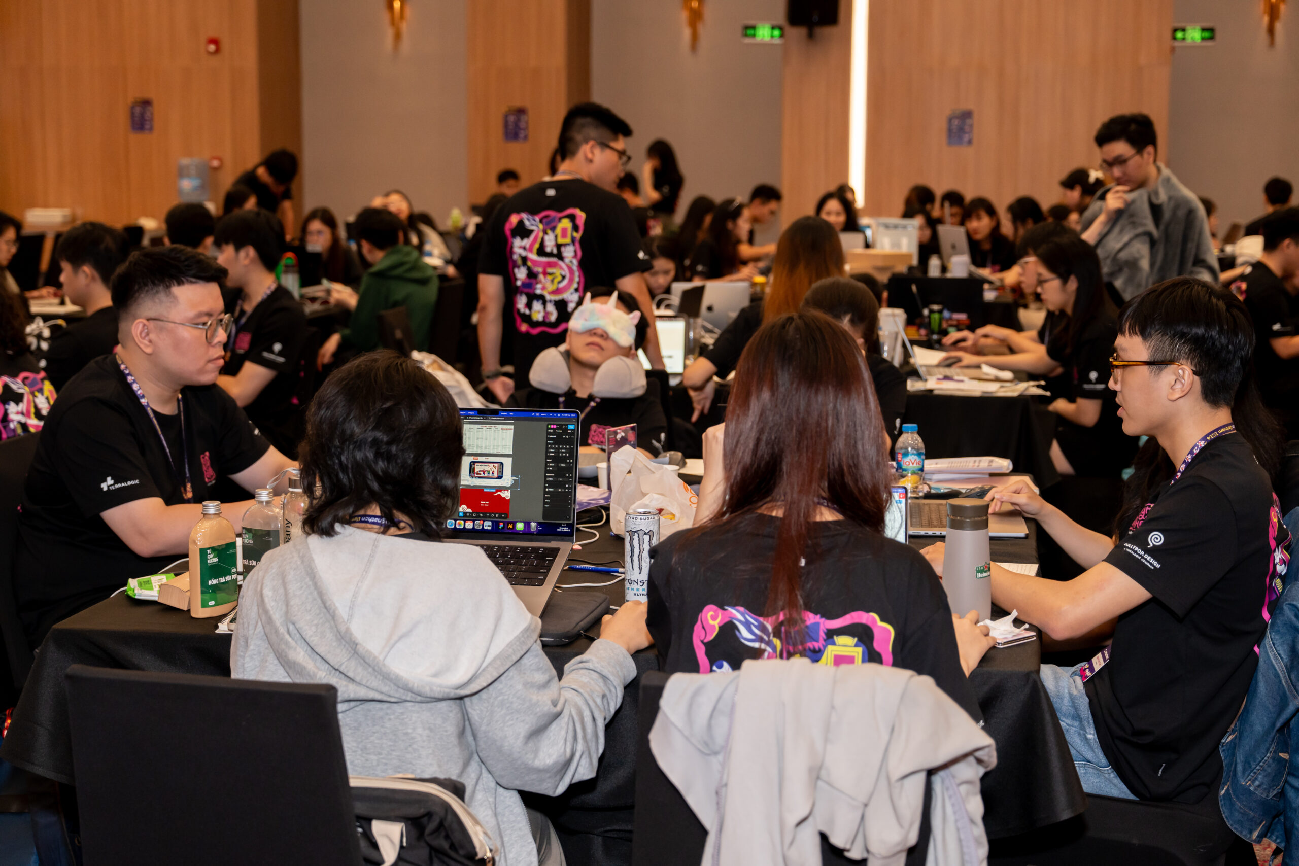“Bật mí” bí quyết chinh phục cuộc đua sáng tạo 24h từ hai nhà vô địch Designathon 2024