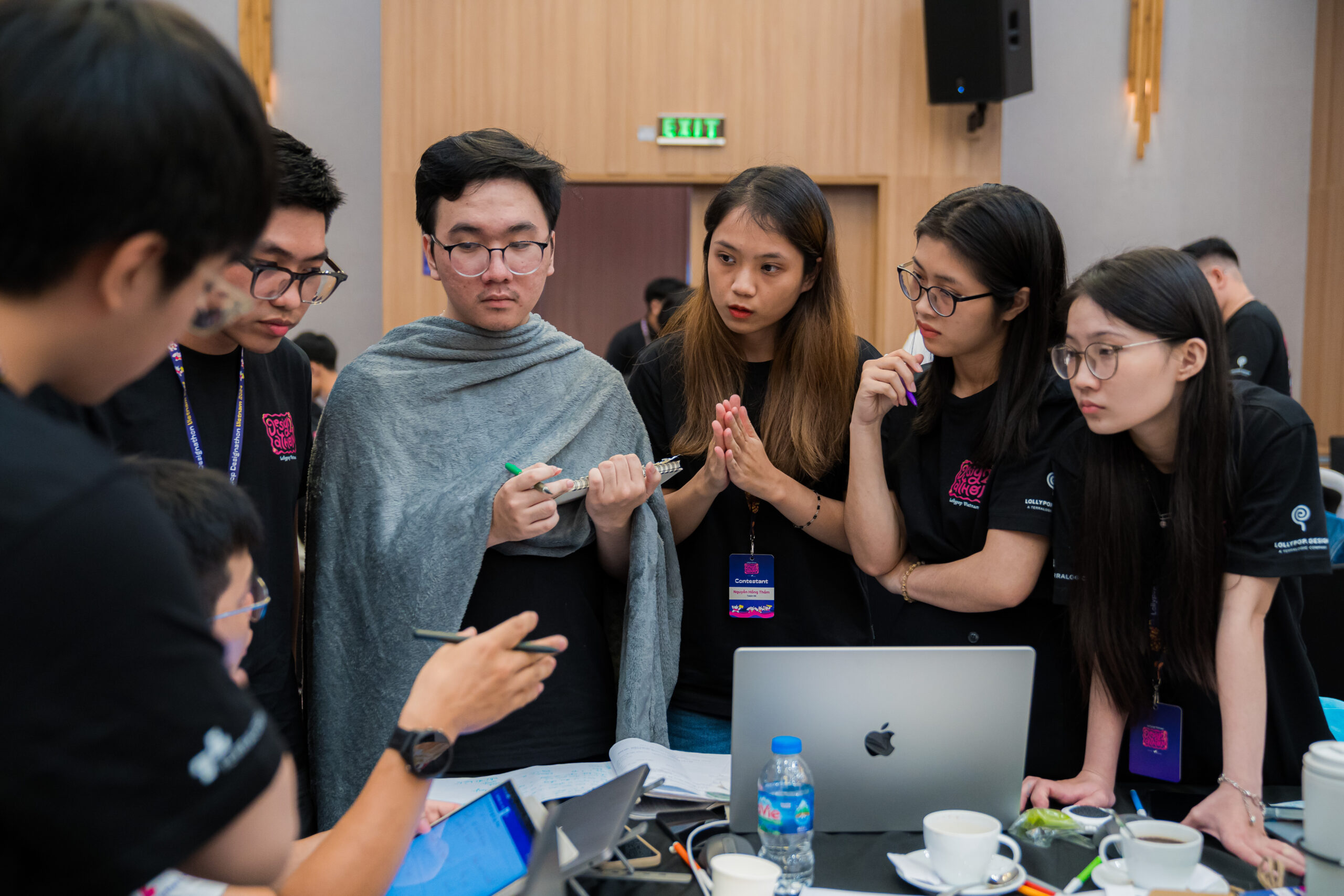“Bật mí” bí quyết chinh phục cuộc đua sáng tạo 24h từ hai nhà vô địch Designathon 2024