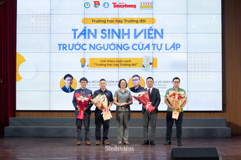 Tân sinh viên và muôn vàn câu hỏi trước ngưỡng cửa tự lập