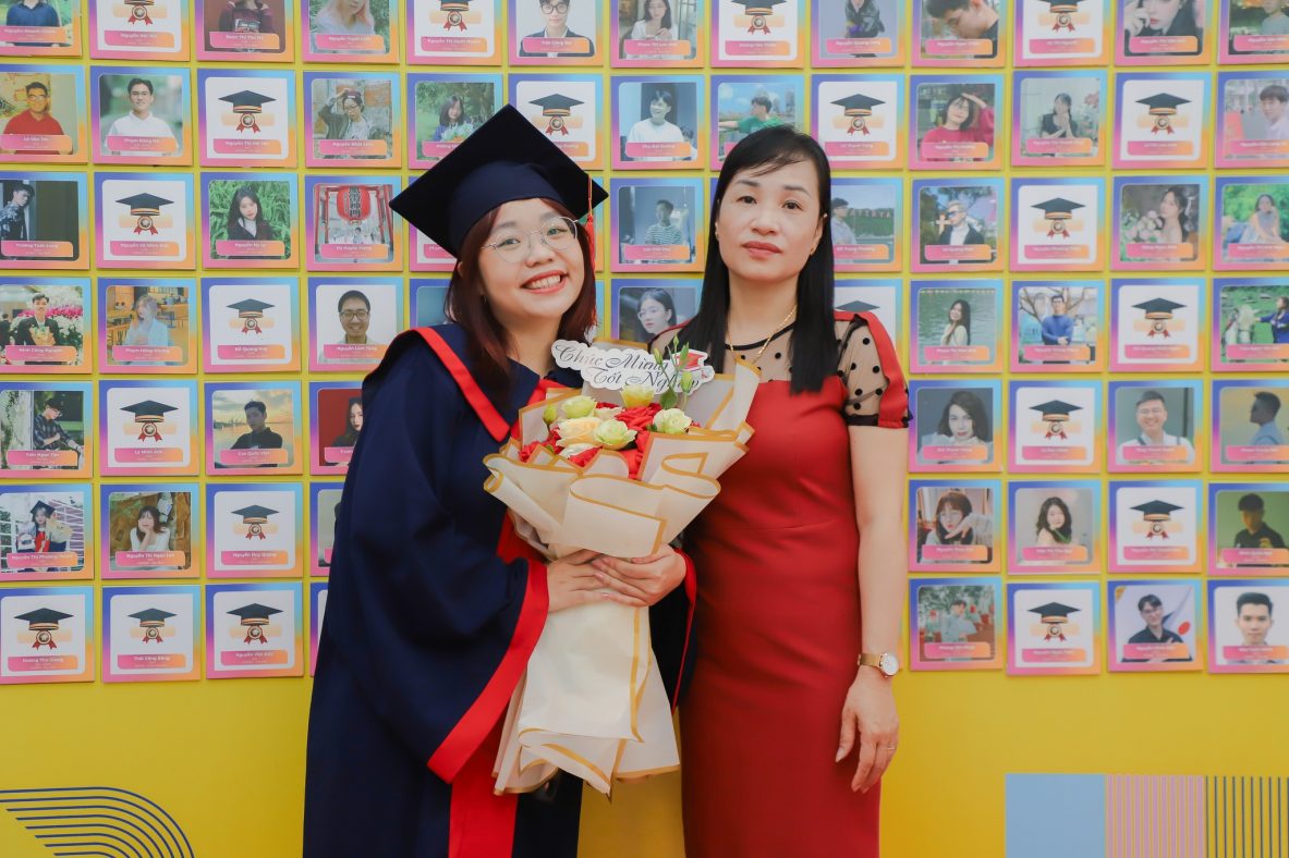 Lễ tốt nghiệp niên khóa 2021 - 2024: Trạm dừng chân của chuyến đi thanh xuân