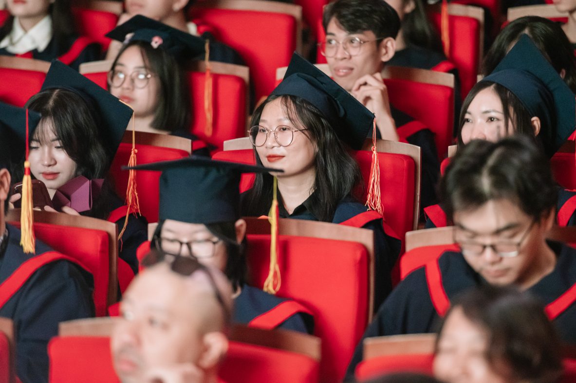 Lễ tốt nghiệp niên khóa 2021 - 2024: Trạm dừng chân của chuyến đi thanh xuân