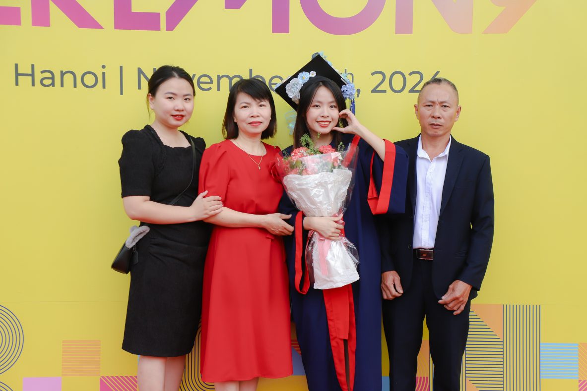 Lễ tốt nghiệp niên khóa 2021 - 2024: Trạm dừng chân của chuyến đi thanh xuân