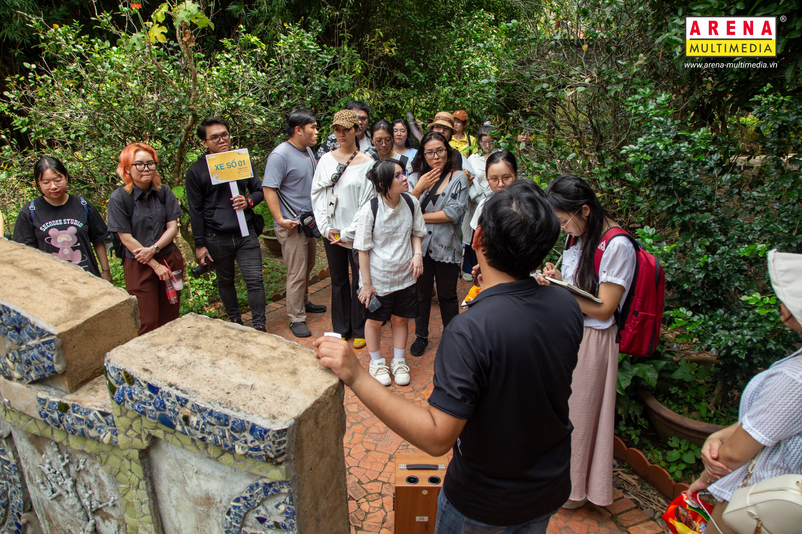 “Bội thu” trải nghiệm cùng học viên Arena trong chuyến đi sáng tạo tại làng nghề Một Thoáng Việt Nam
