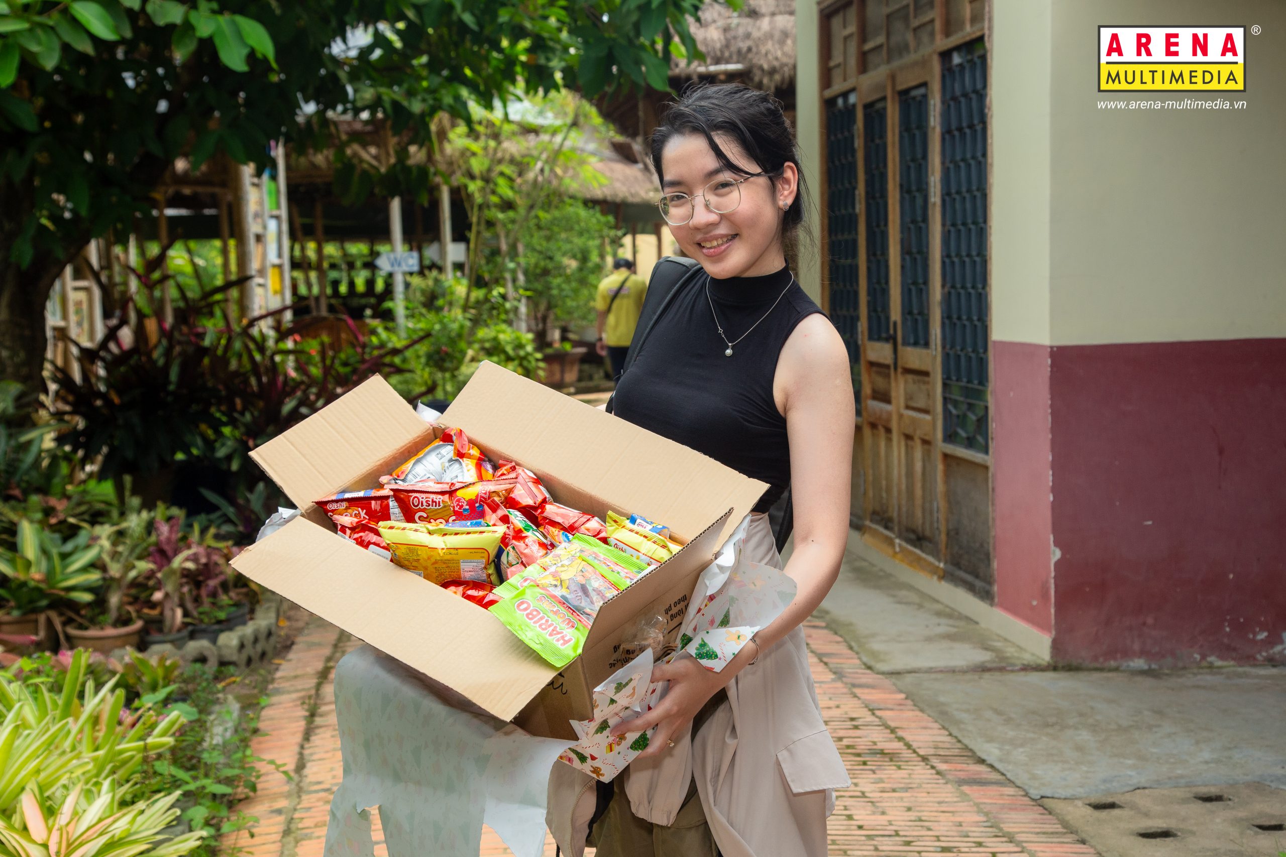 “Bội thu” trải nghiệm cùng học viên Arena trong chuyến đi sáng tạo tại làng nghề Một Thoáng Việt Nam