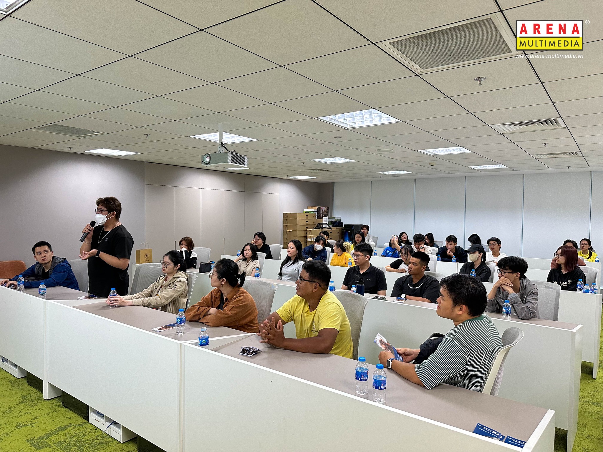 Series Company Tour 2024: Tăng trải nghiệm, bồi đắp kinh nghiệm tại các doanh nghiệp sáng tạo hàng đầu