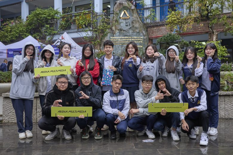 Thiết kế đam mê cùng các bạn học sinh THPT Lương Thế Vinh