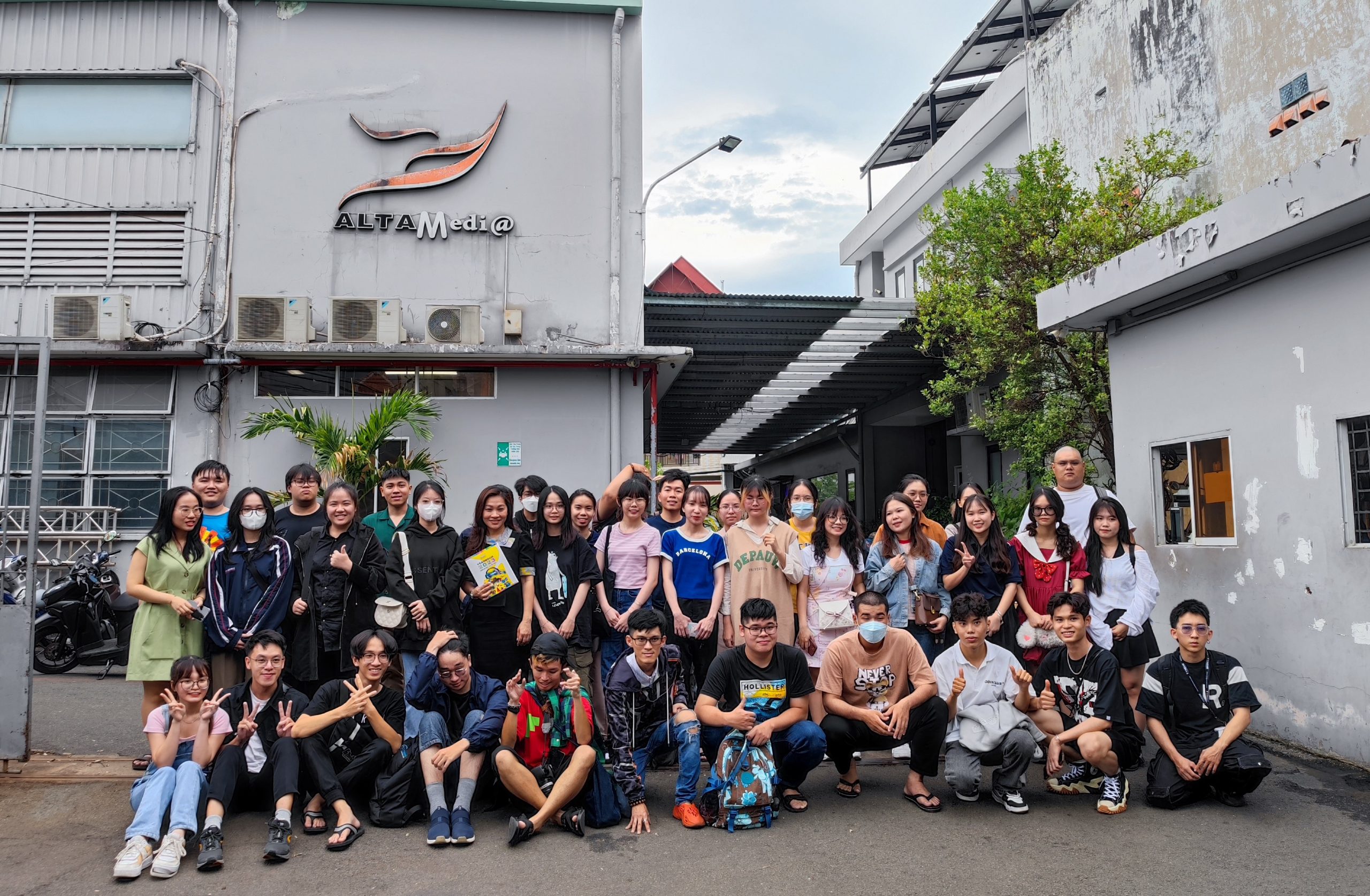 Series Company Tour 2024: Tăng trải nghiệm, bồi đắp kinh nghiệm tại các doanh nghiệp sáng tạo hàng đầu