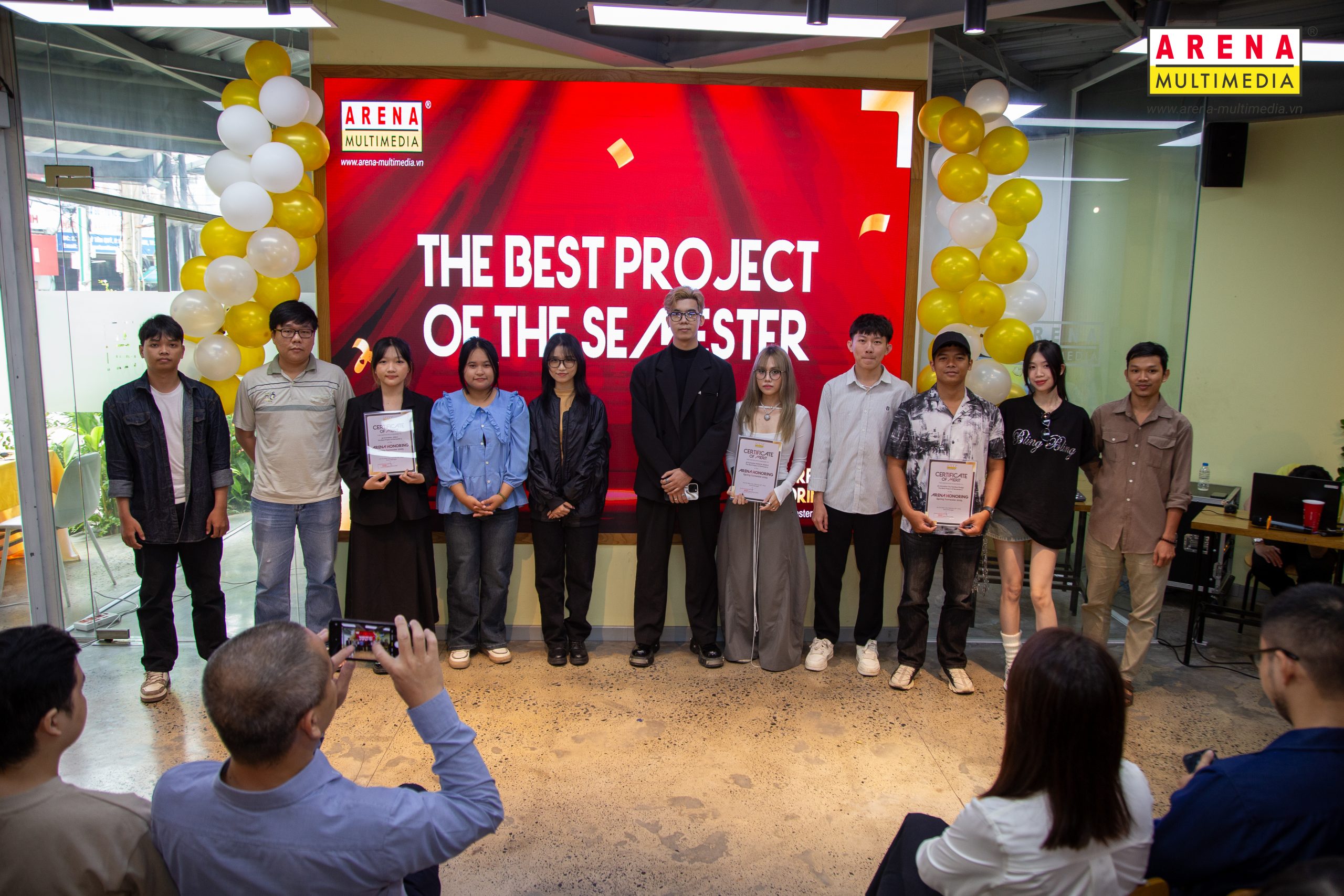 Arena Honoring Ceremony 2025: Nhìn lại và vinh danh những nỗ lực đầy tự hào của thầy trò nhà Arena