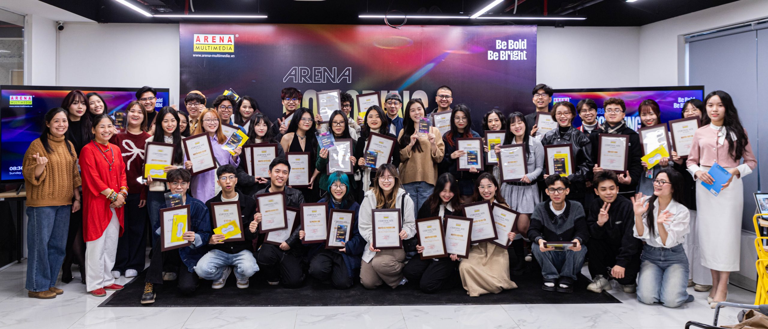 Arena Honoring Ceremony: Cái đích đặc biệt của sự khiêm nhường và kiên nhẫn