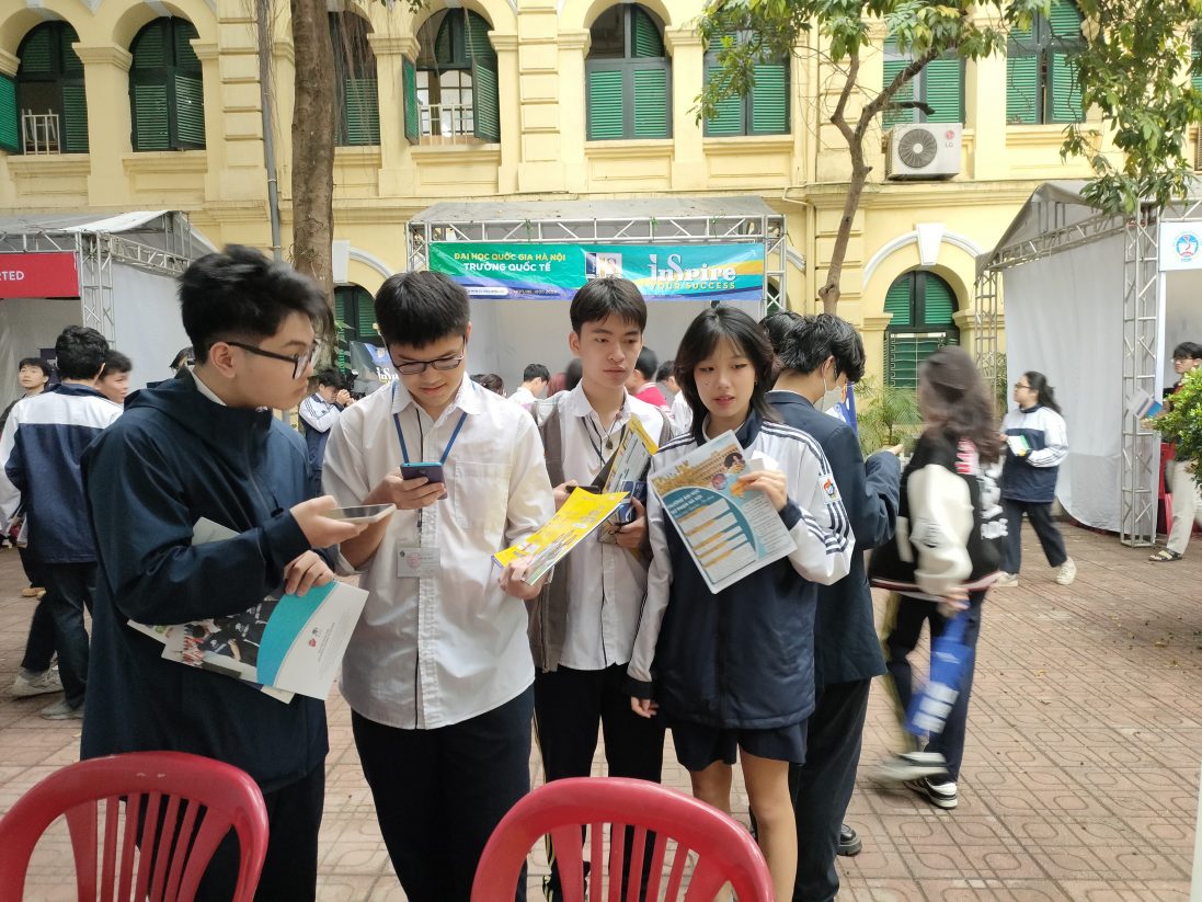 Arena Multimedia tại Ngày hội Tư vấn Tuyển sinh THPT Việt Đức: Mở ra cánh cửa sáng tạo cho thế hệ trẻ