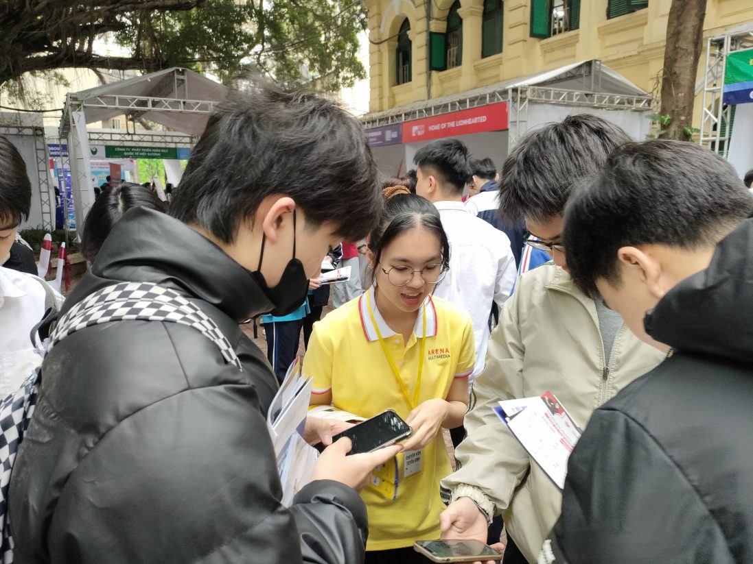 Arena Multimedia tại Ngày hội Tư vấn Tuyển sinh THPT Việt Đức: Mở ra cánh cửa sáng tạo cho thế hệ trẻ