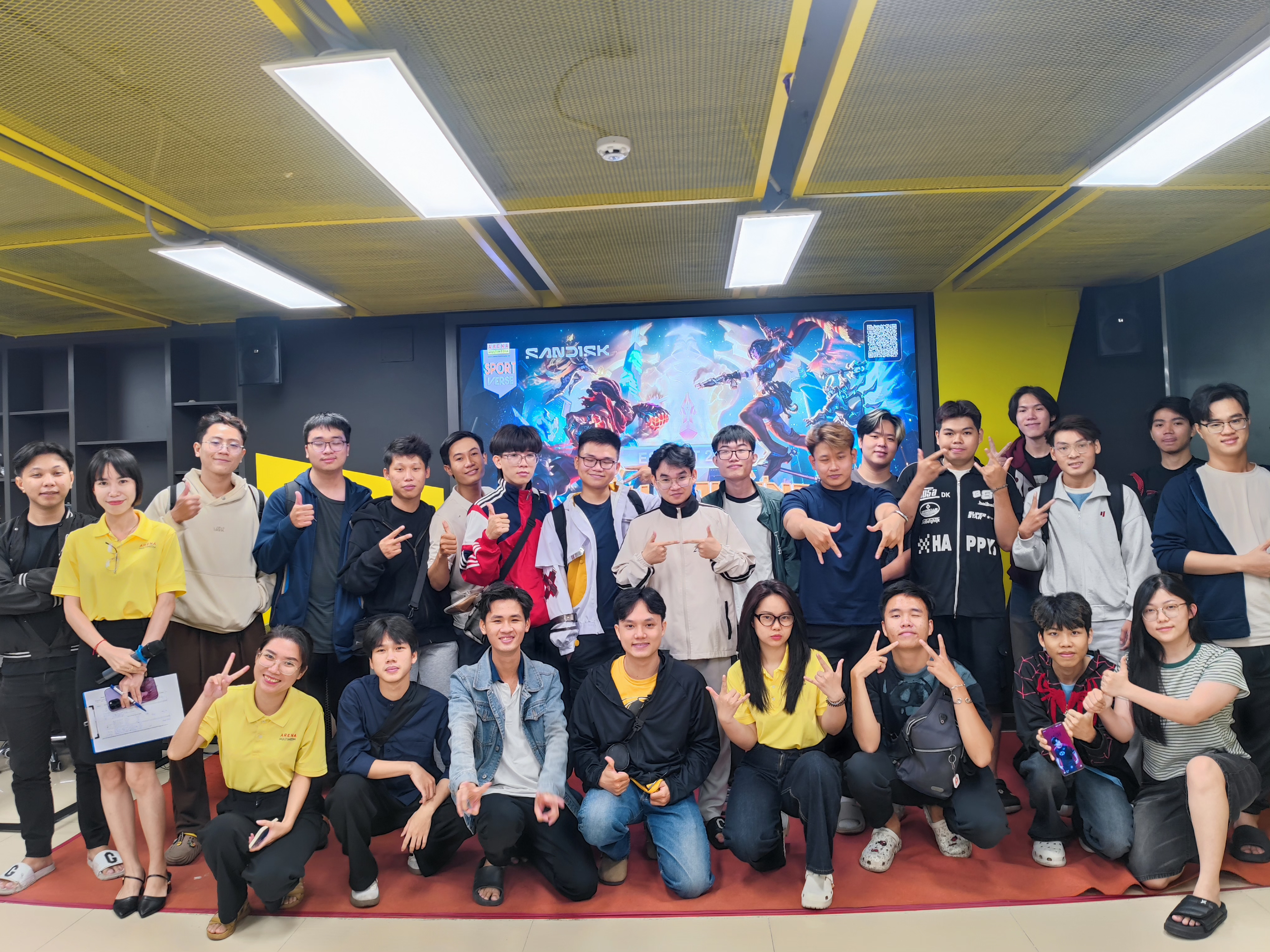 Từ lớp học đến sân chơi Esport: Cộng đồng Arenaites cùng tạo nên một “đấu trường rực lửa” Từ lớp học đến sân chơi Esport: Cộng đồng Arenaites cùng tạo nên một “đấu trường rực lửa”