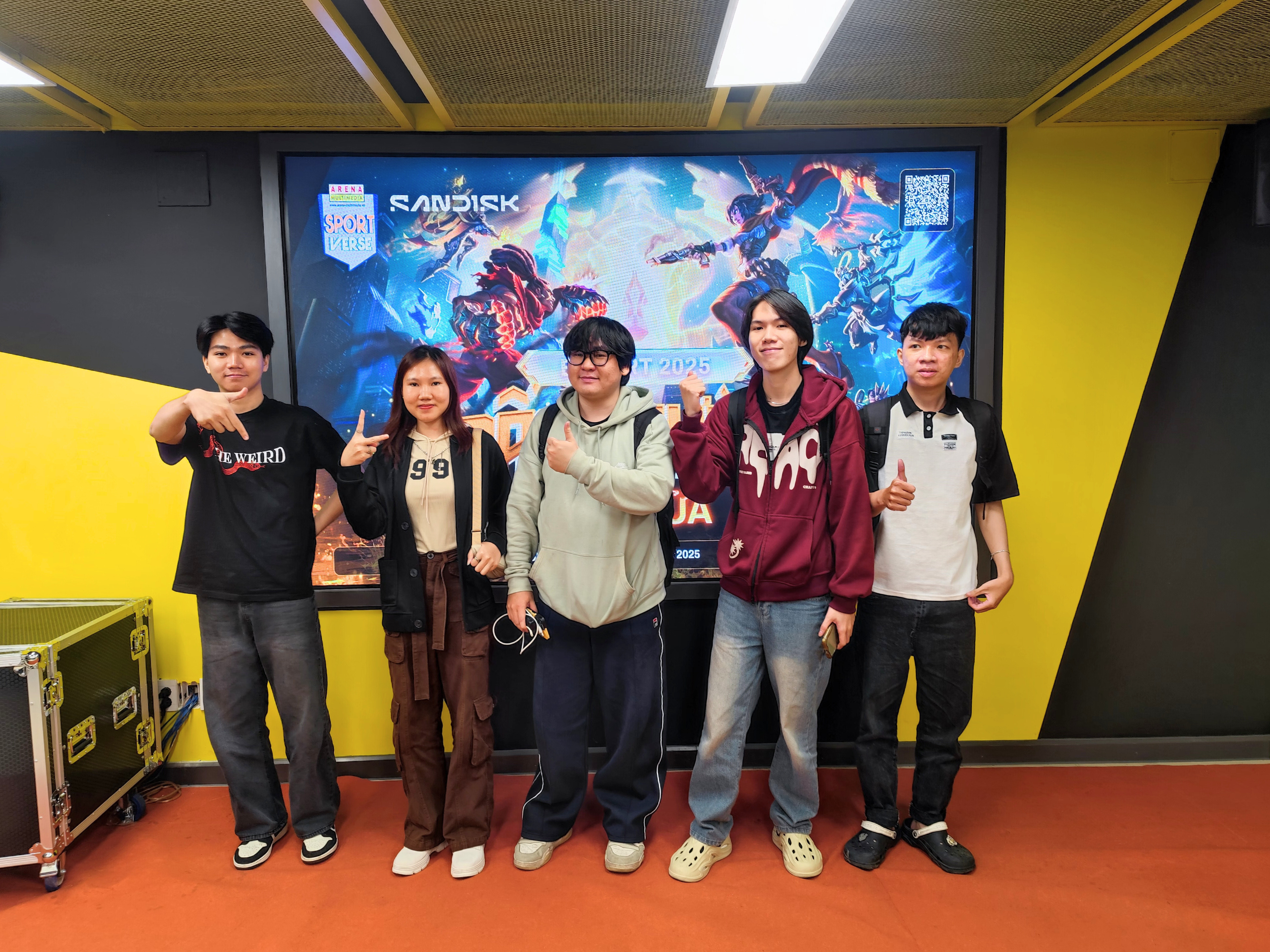 Từ lớp học đến sân chơi Esport: Cộng đồng Arenaites cùng tạo nên một “đấu trường rực lửa” Từ lớp học đến sân chơi Esport: Cộng đồng Arenaites cùng tạo nên một “đấu trường rực lửa”